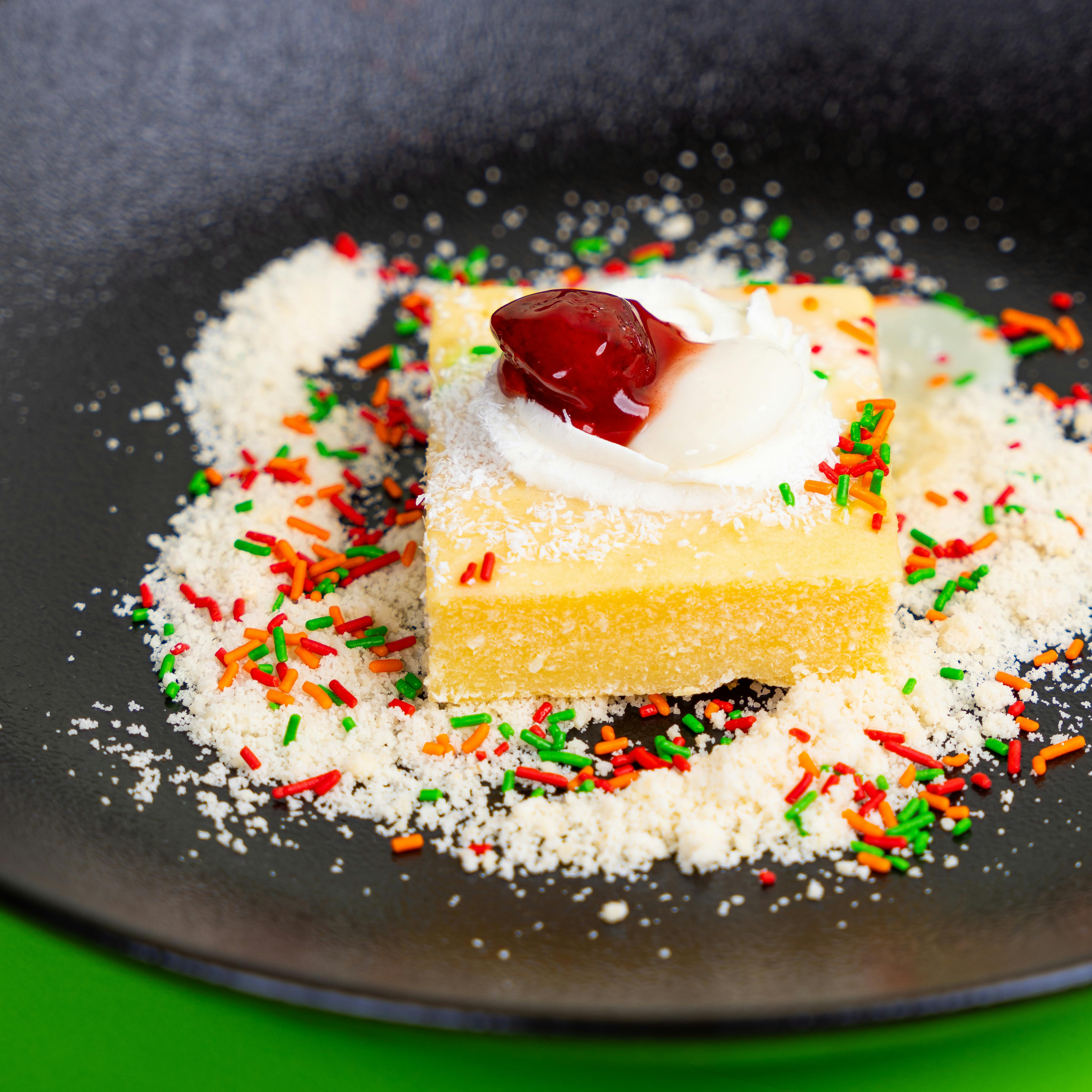 Vanilla Cream Cake