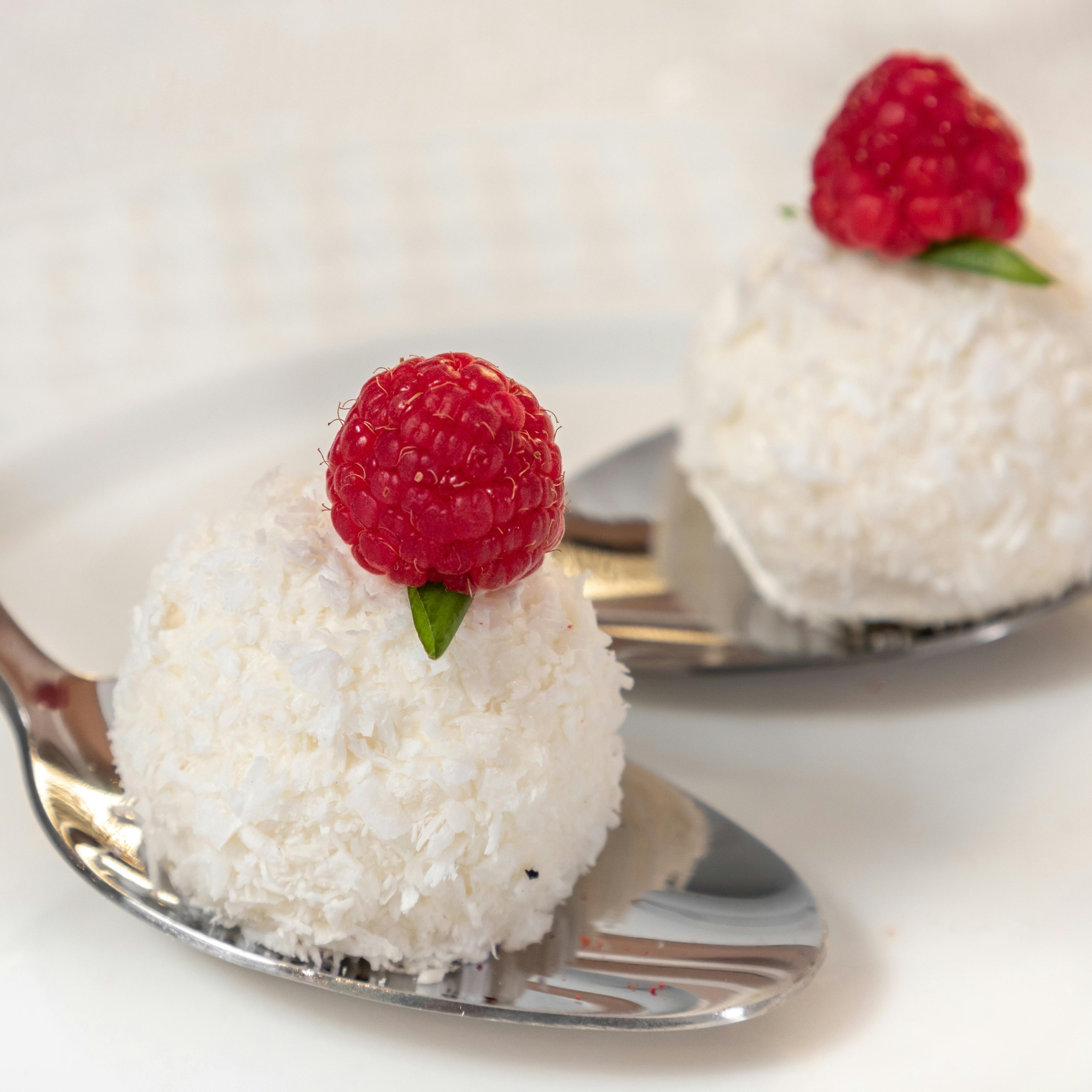 Vanilla Cream Balls